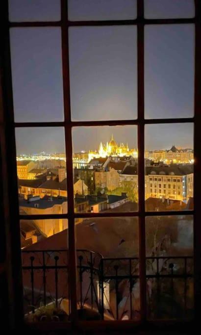 Apartment Classy Flat Next To Castle & View On Parliament