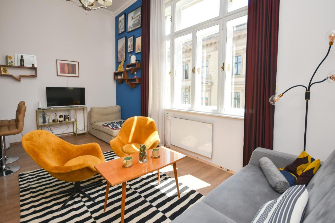 Classy Flat Next To Castle & View On Parliament * Budapest