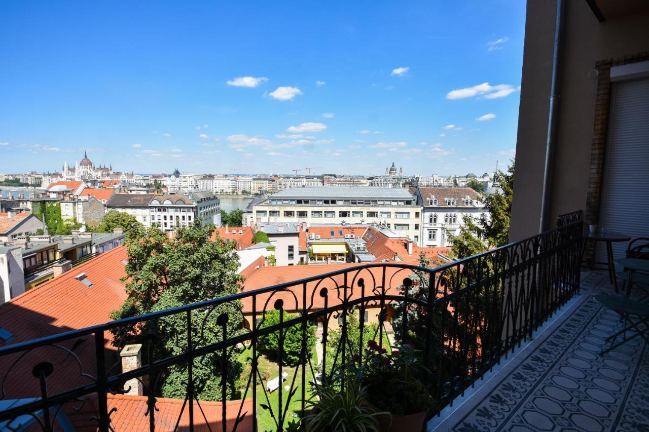 Classy Flat Next To Castle & View On Parliament Apartment